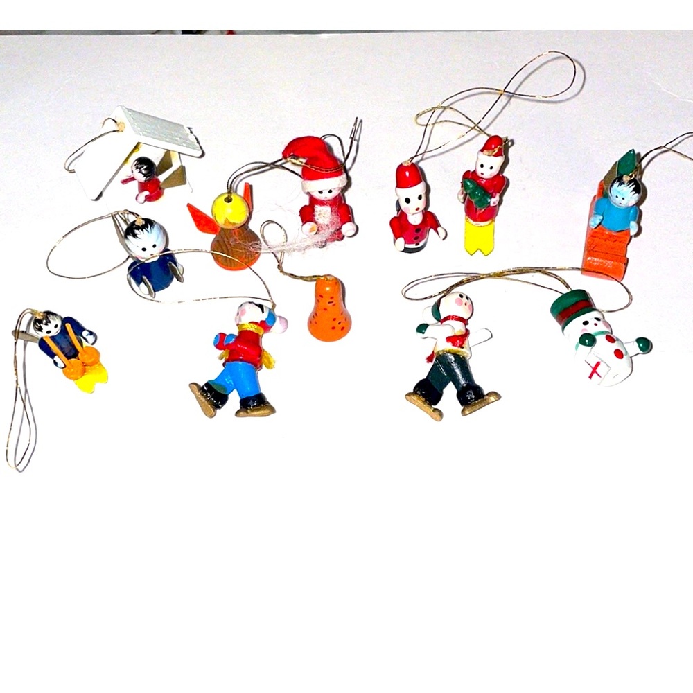 Vintage 1970’s Handmade Wooden German Mini Christmas Ornaments – Set Of 12